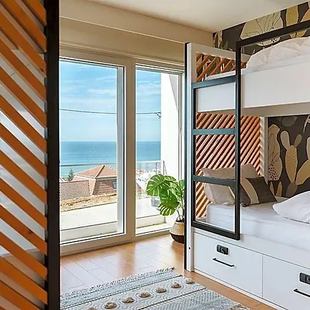 The Salty Surf & Yoga Auberge de jeunesse Ericeira