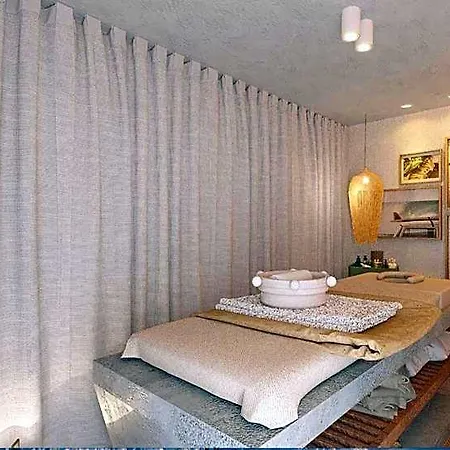 The Salty Surf & Yoga Auberge de jeunesse *